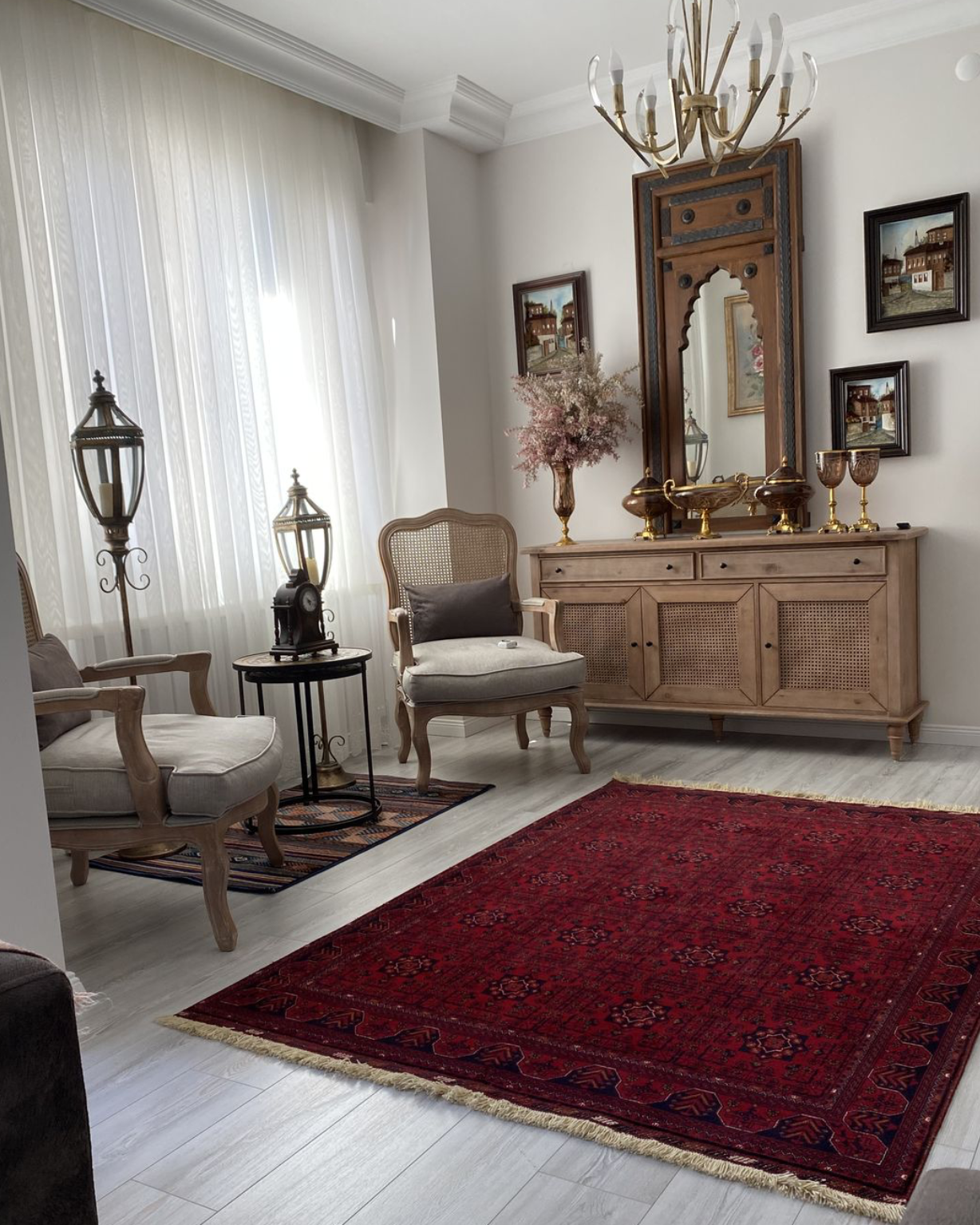 Why Handmade Rugs Are Better Than Machine-Made Rugs