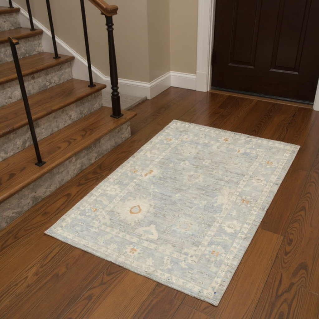 4.1 x 6 ft Hand Knotted Oushak Rug