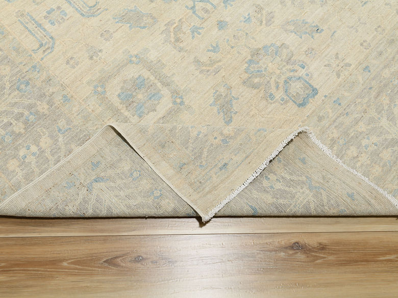 7.11 x 9.5 ft Hand Knotted Oushak Rug