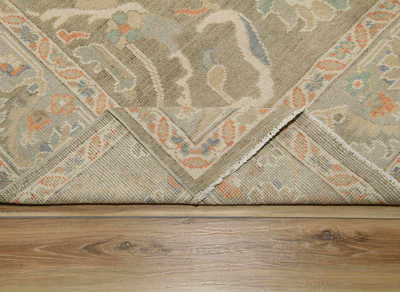 5.11 x 8.11 ft Hand Knotted Sultanabad Rug