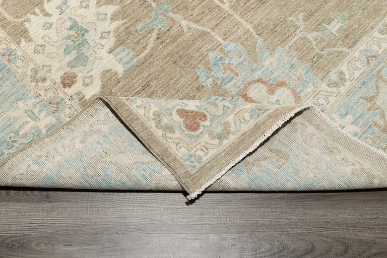 7.9 x 9.6 ft Hand Knotted Oushak Rug