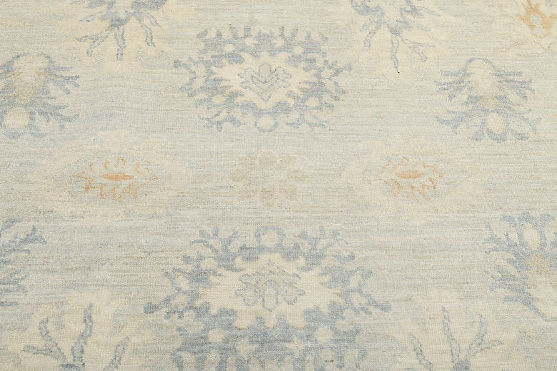 7.11 x 9.9 ft Hand Knotted Oushak Rug
