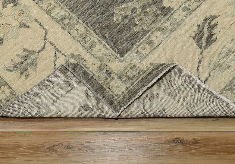 9.1 x 11.8 ft Hand Knotted Oushak Rug
