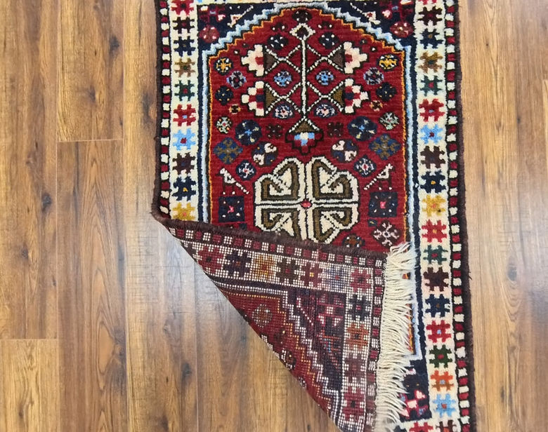 2.3 x 3.7 ft Hand Knotted Shiraz Rug