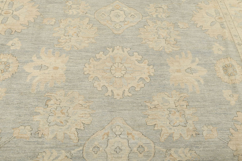 9.2 x 12.4 ft Hand Knotted Oushak Rug