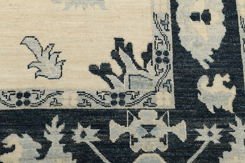 6.2 x 9.1 ft Hand Knotted Oushak Rug