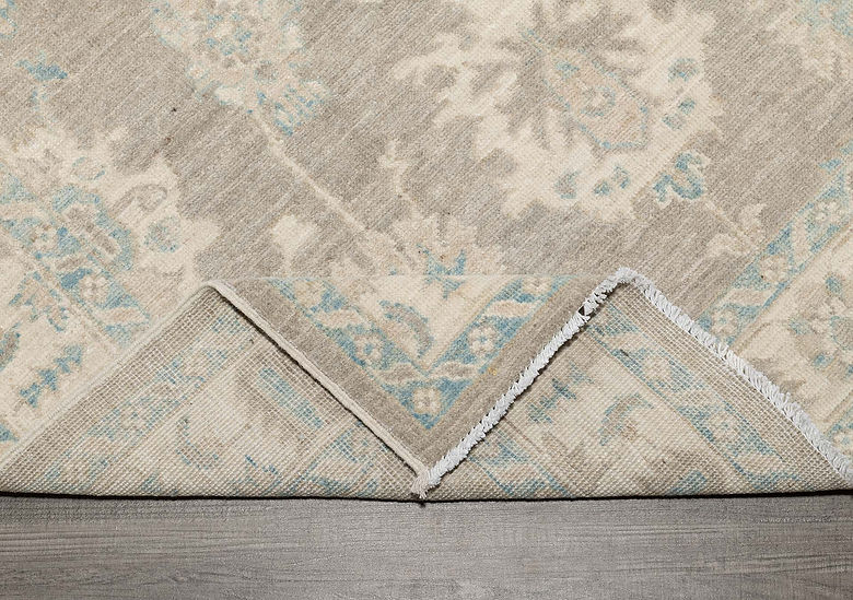 4 x 5.10 ft Hand Knotted Oushak Rug