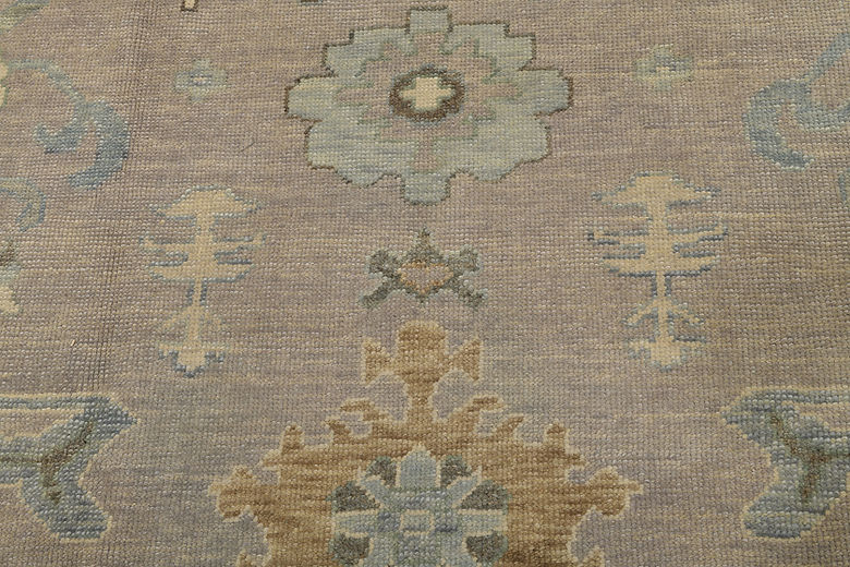 9 x 12.7 ft Hand Knotted Oushak Rug