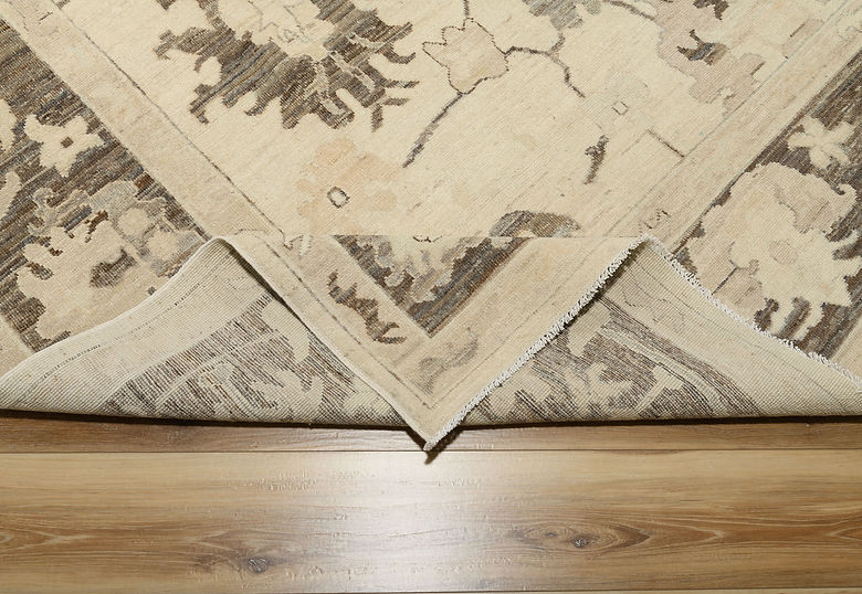 9 x 11.10 ft Hand Knotted Oushak Rug