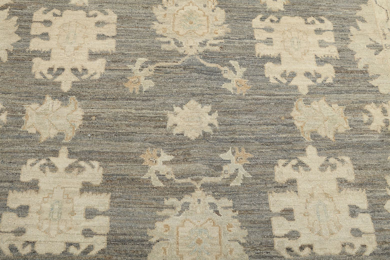 6.2 x 9.2 ft Hand Knotted Oushak Rug