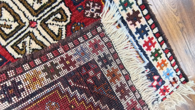 2.3 x 3.7 ft Hand Knotted Shiraz Rug