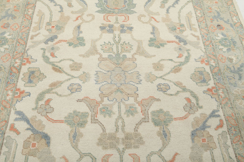 6 x 9.1 ft Hand Knotted Oushak Rug