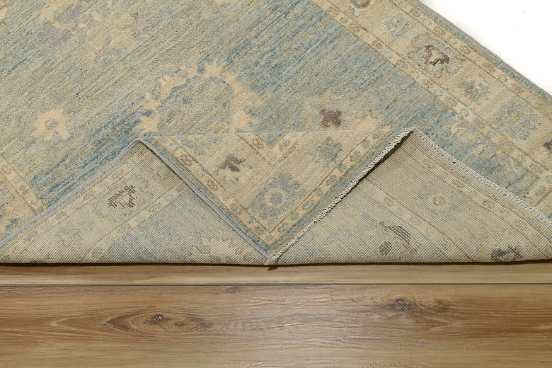 3.2 x 4.10 ft Hand Knotted Oushak Rug
