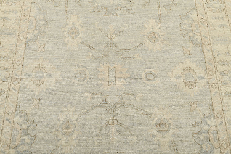 4 x 6 ft Hand Knotted Oushak Rug