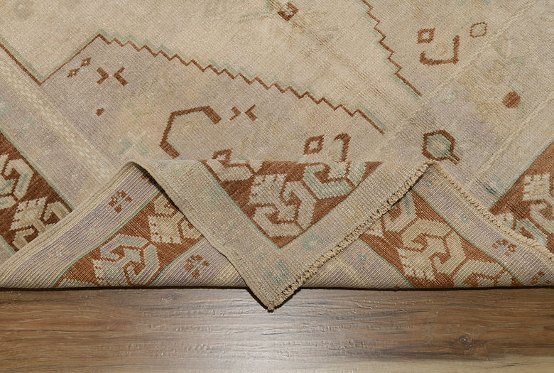 4.7 x 8.6 ft Hand Knotted Oushak Rug