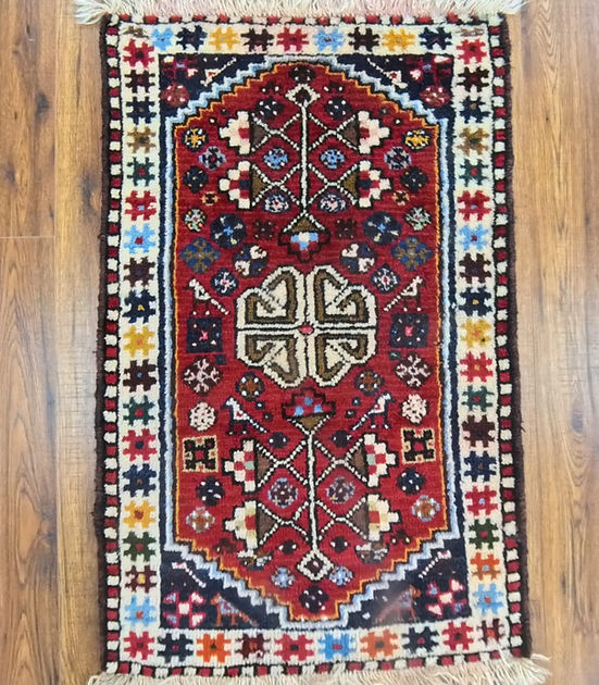 2.3 x 3.7 ft Hand Knotted Shiraz Rug