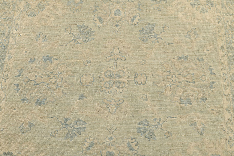 4.2 x 6.4 ft Hand Knotted Chobi Rug