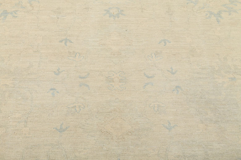 8.2 x 9.10 ft Hand Knotted Oushak Rug