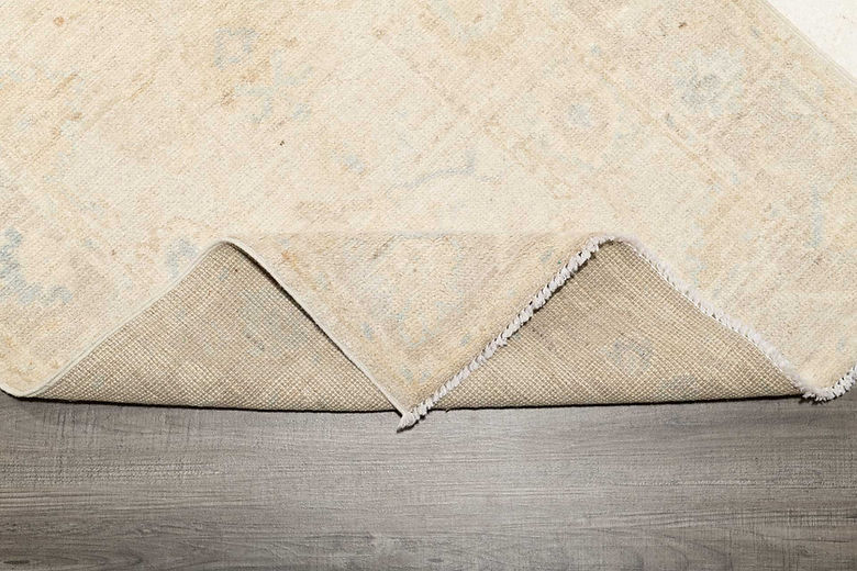 2.9 x 9.5 ft Hand Knotted Oushak Runner