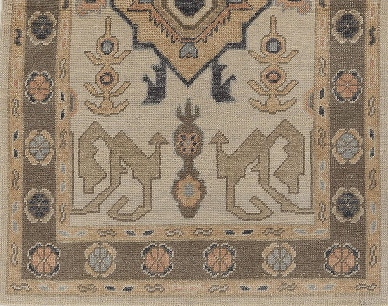 4 x 6 ft Hand Knotted Oushak Rug
