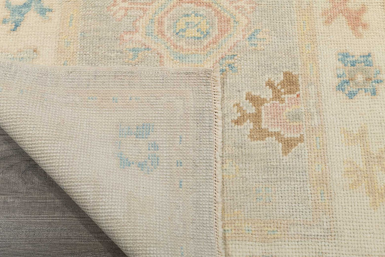 2.10 x 4.5 ft Hand Knotted Oushak Rug