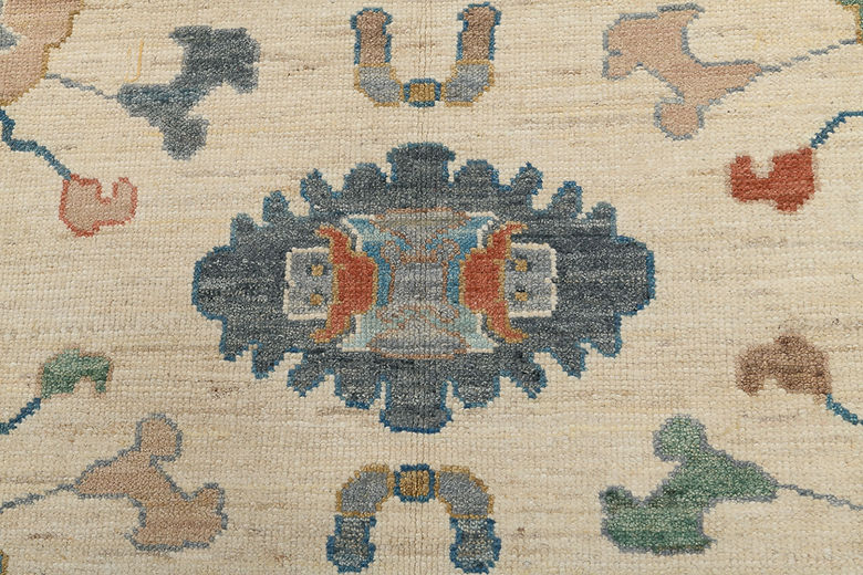 9.1 x 12.4 ft Hand-Knotted Oushak Rug
