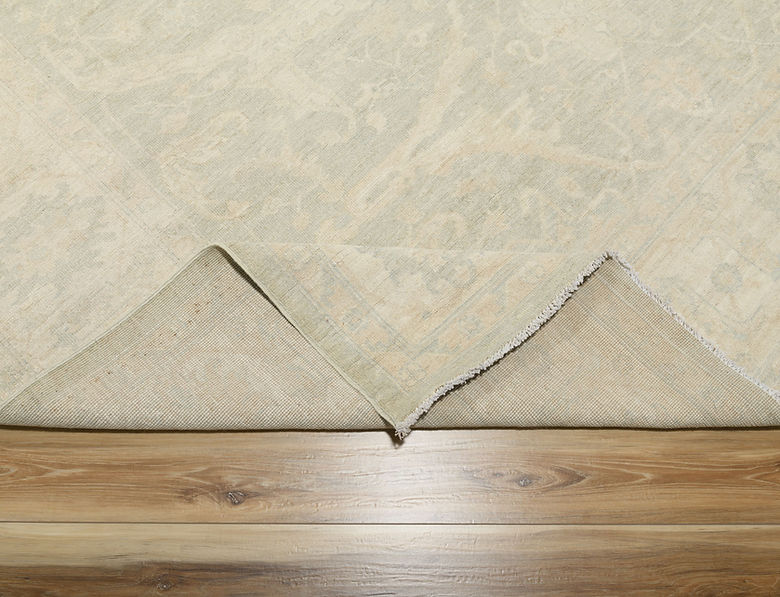8 x 9.9 ft Hand Knotted Oushak Rug