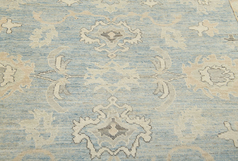 8.10 x 11.9 ft Hand Knotted Oushak Rug