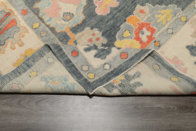 8.1 x 10.1 ft Hand Knotted Oushak Rug