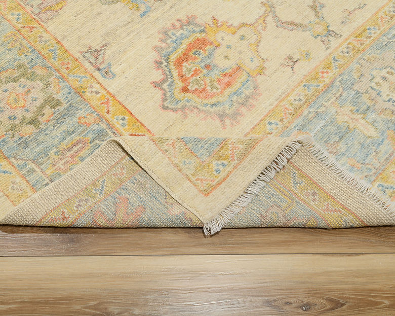 6.8 x 10.5 ft Hand Knotted Oushak Rug