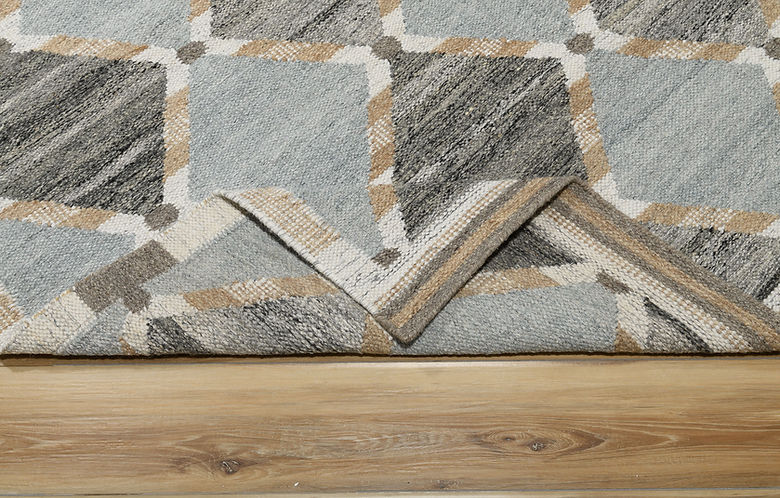 9.2 x 12 ft Hand Knotted Scandinavian Rug