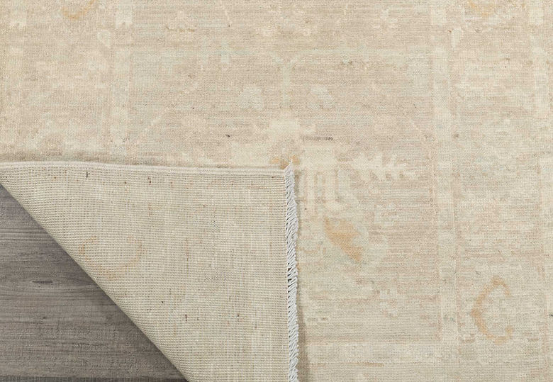 2.6 x 4 ft Hand Knotted Oushak Rug