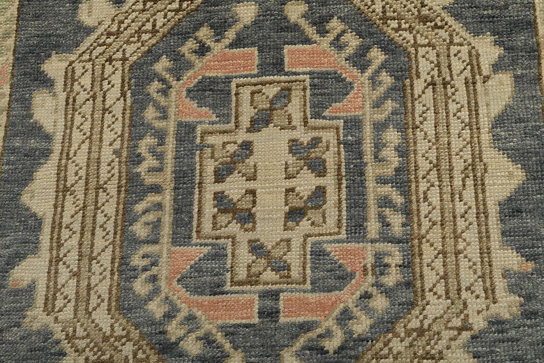 4 x 6 ft Hand Knotted Oushak Rug