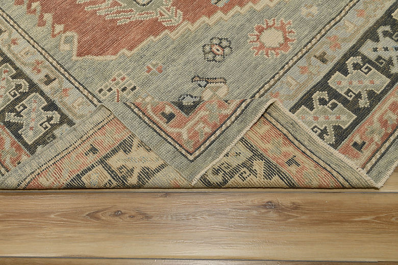 8.1 x 10 ft Hand Knotted Oushak Rug