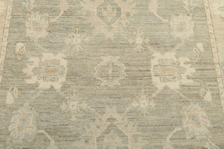 4 x 6.1 ft Hand Knotted Oushak Rug