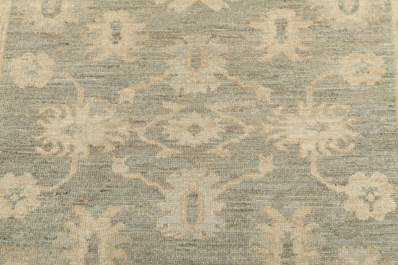 3.11 x 5.9 ft Hand Knotted Oushak Rug