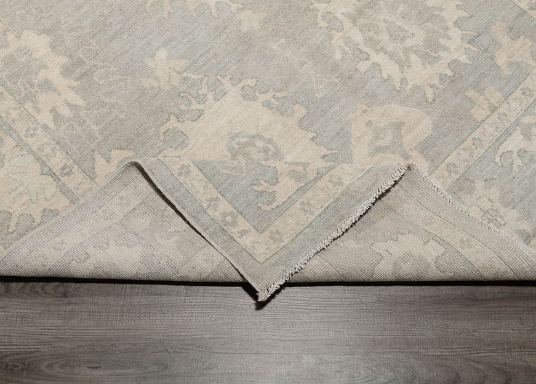 4.8 x 6.5 ft Hand Knotted Oushak Rug