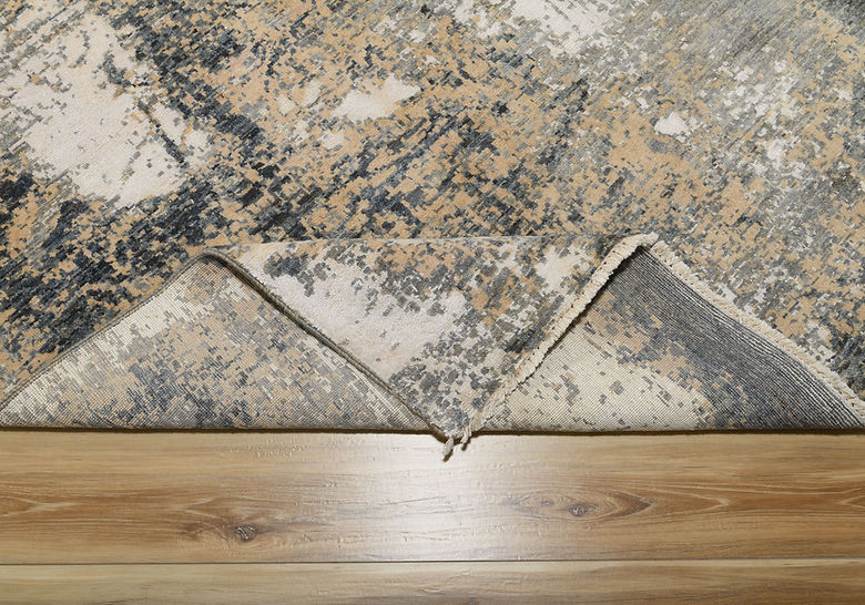 4.7 x 6.10 ft Hand Knotted Modern Rug