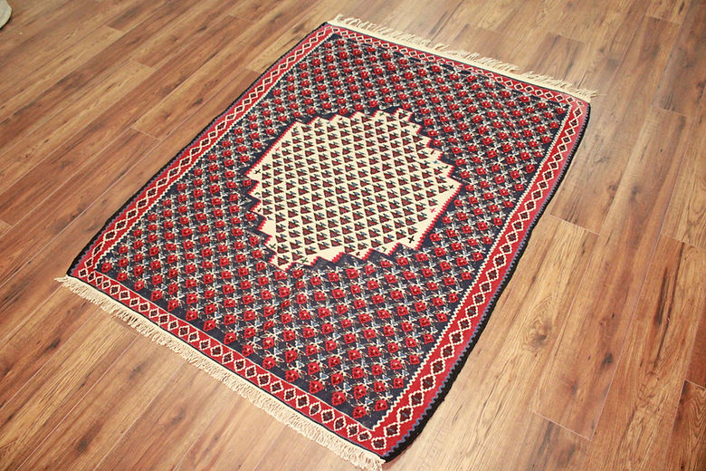 3.7 x 4.10 ft Hand Knotted Persian Kilim Rug