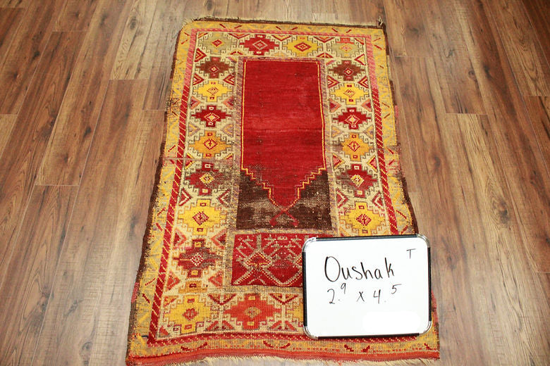 2.9 x 4.5 ft Hand Knotted Turkish Oushak Rug