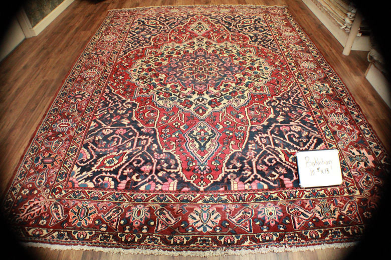 10.5 x 13.1 ft Hand Knotted Persian Bakhtiari Rug