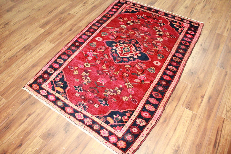 4.5 x 6.7 ft Hand Knotted Persian Hamadan Rug