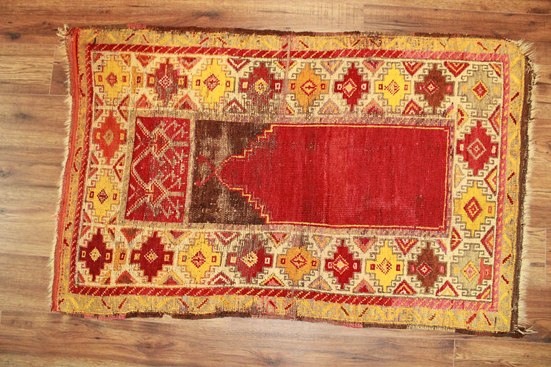 2.9 x 4.5 ft Hand Knotted Turkish Oushak Rug