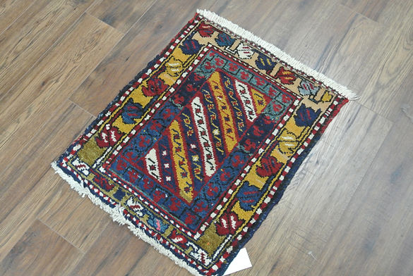 1.9 x 2.1 ft Hand Knotted Persian Heriz Rug