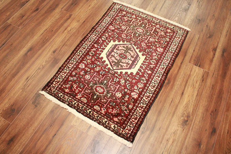 2 x 3 ft Hand Knotted Persian Karaja Rug